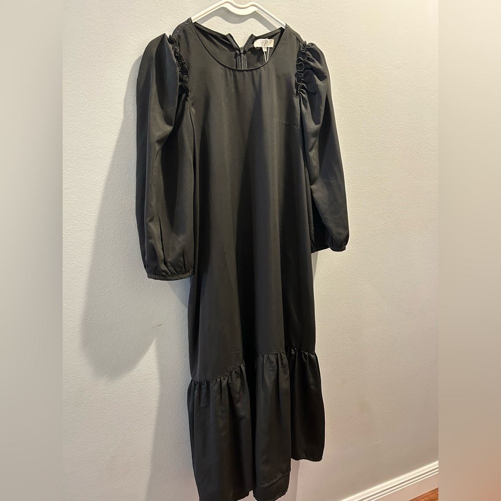 Poppy Black dress